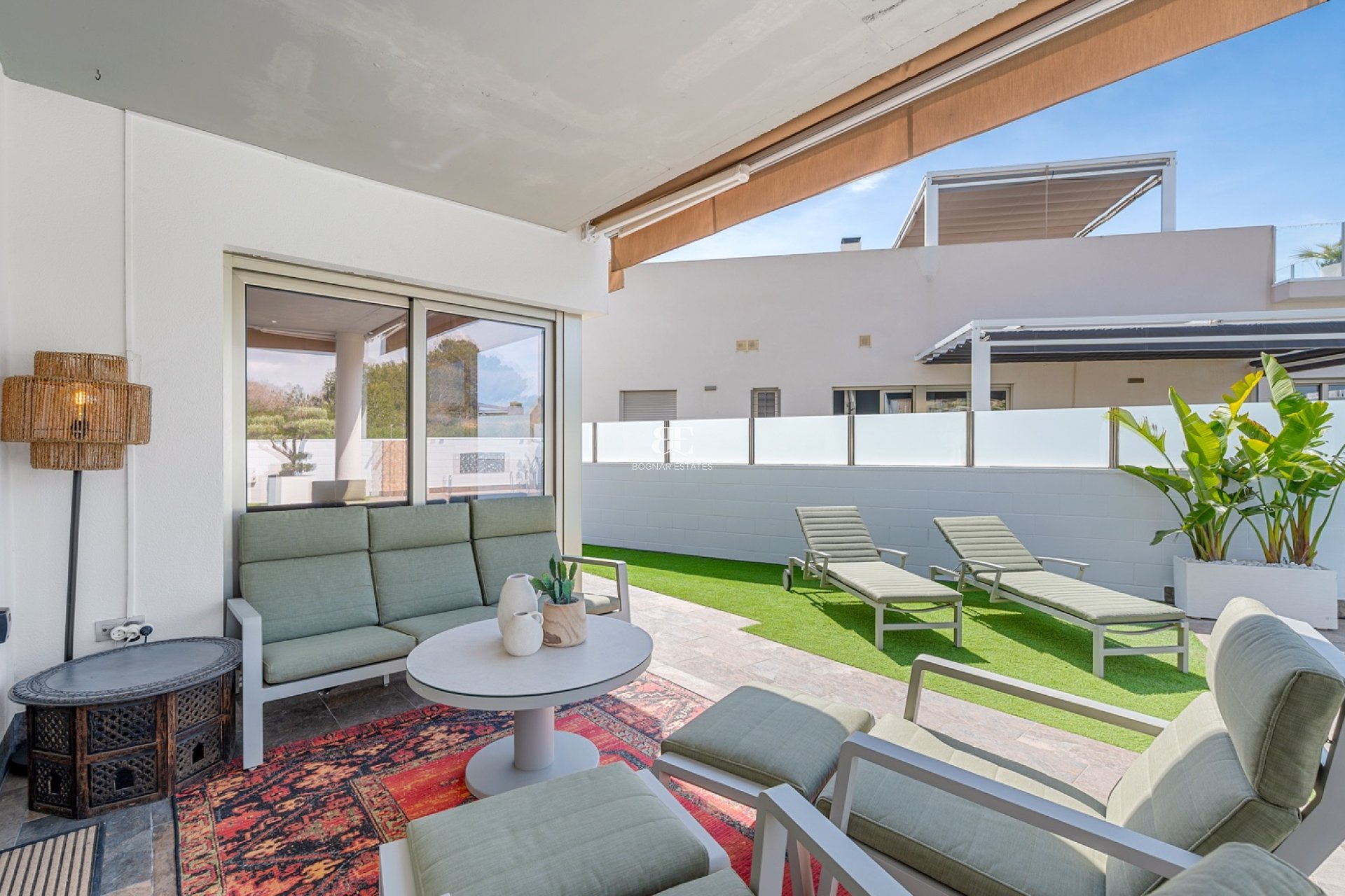 Resale - Villa -
Orihuela Costa - Pau 8*