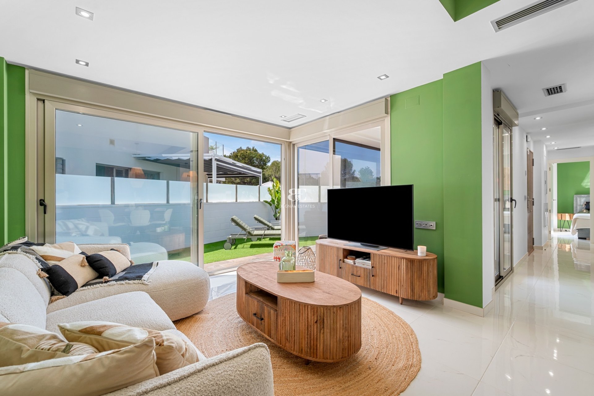 Resale - Villa -
Orihuela Costa - Pau 8*