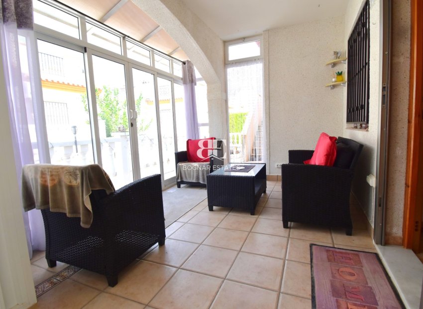 Resale - Villa -
Orihuela Costa - Playa Flamenca