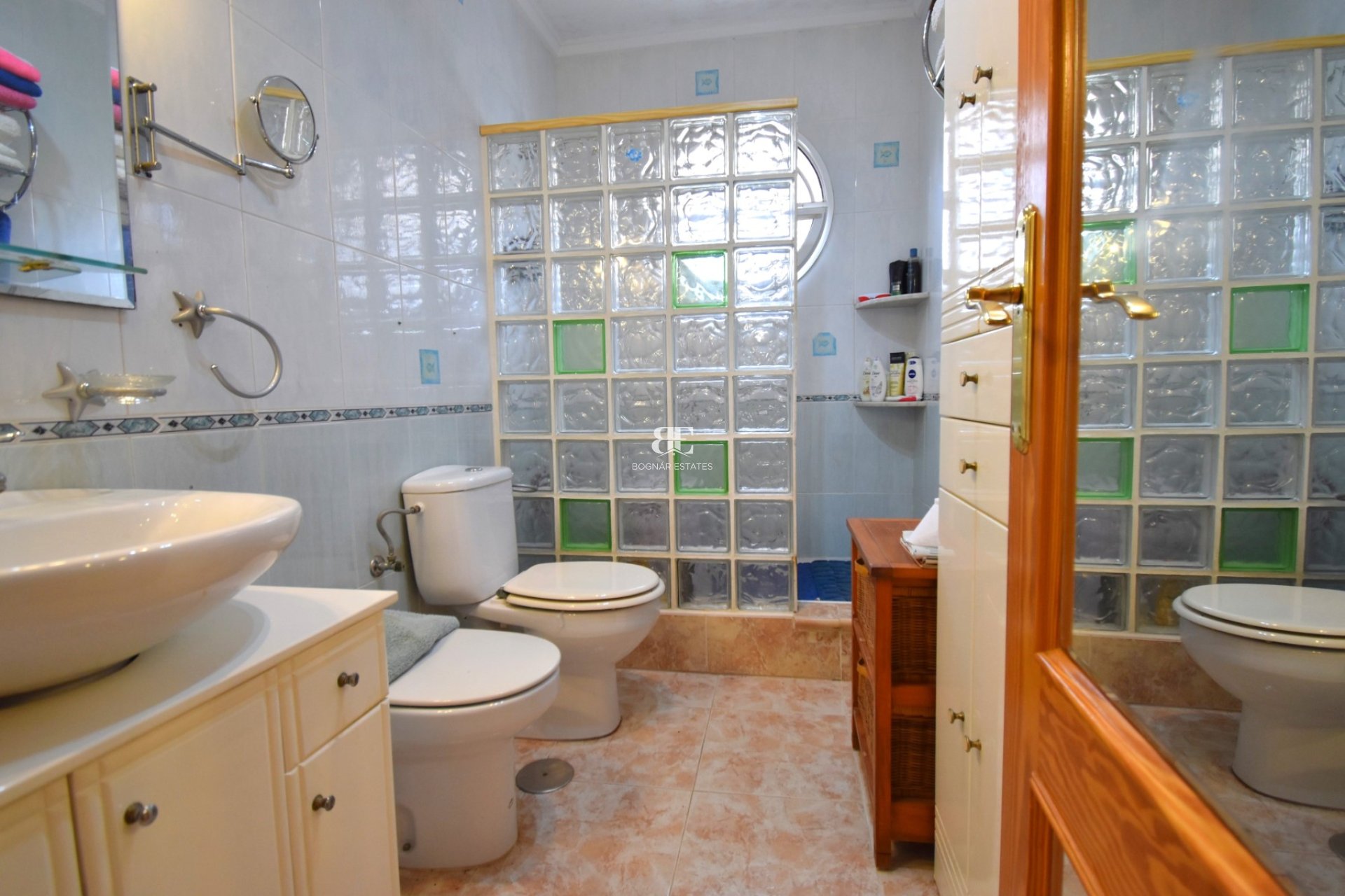 Resale - Villa -
Orihuela Costa - Playa Flamenca