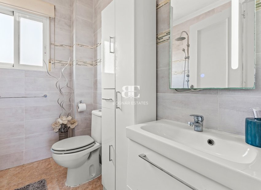 Resale - Villa -
Orihuela Costa - Playa Flamenca