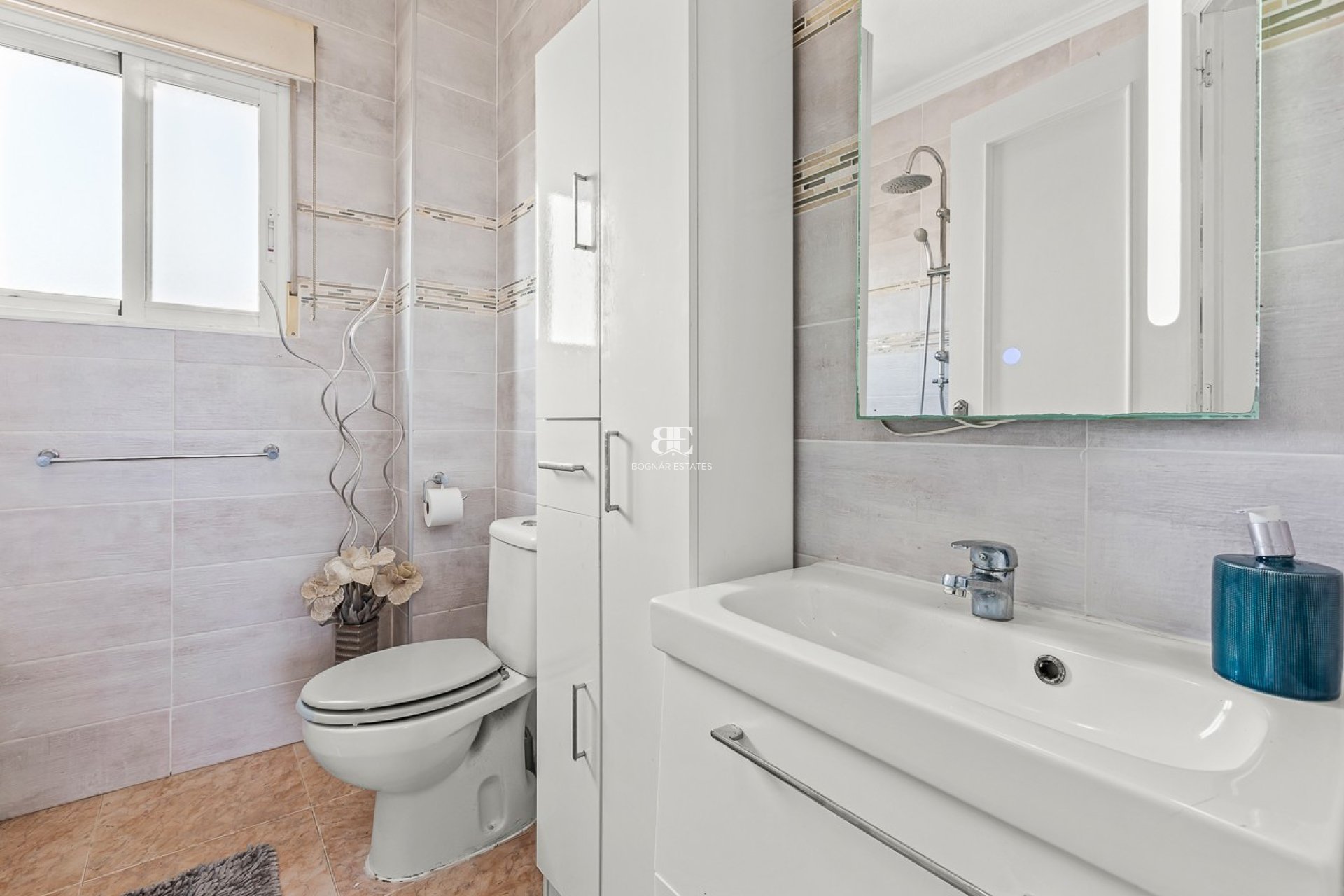 Resale - Villa -
Orihuela Costa - Playa Flamenca