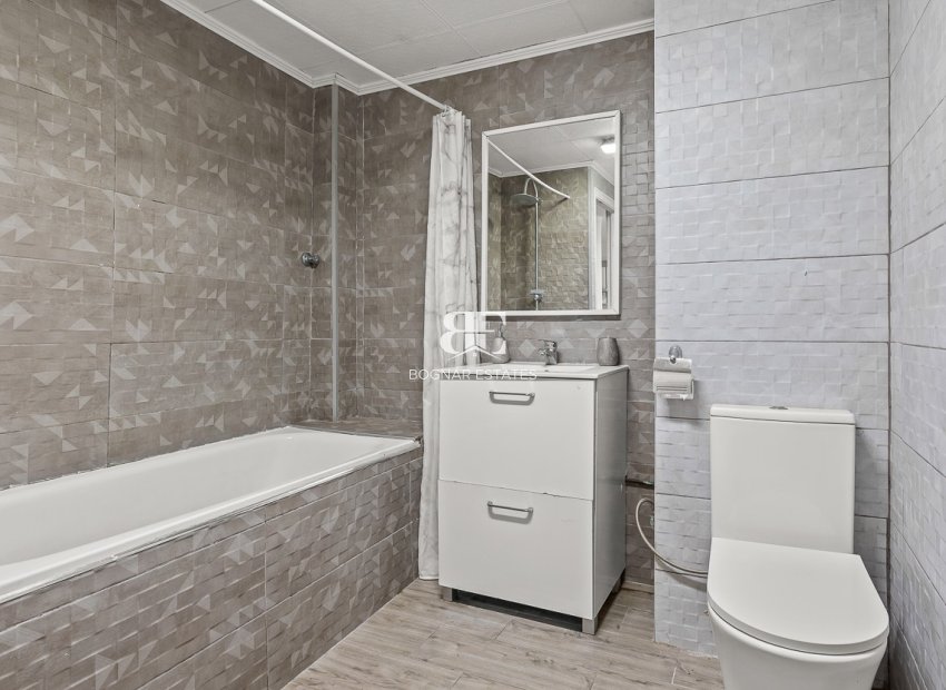 Resale - Villa -
Orihuela Costa - Playa Flamenca