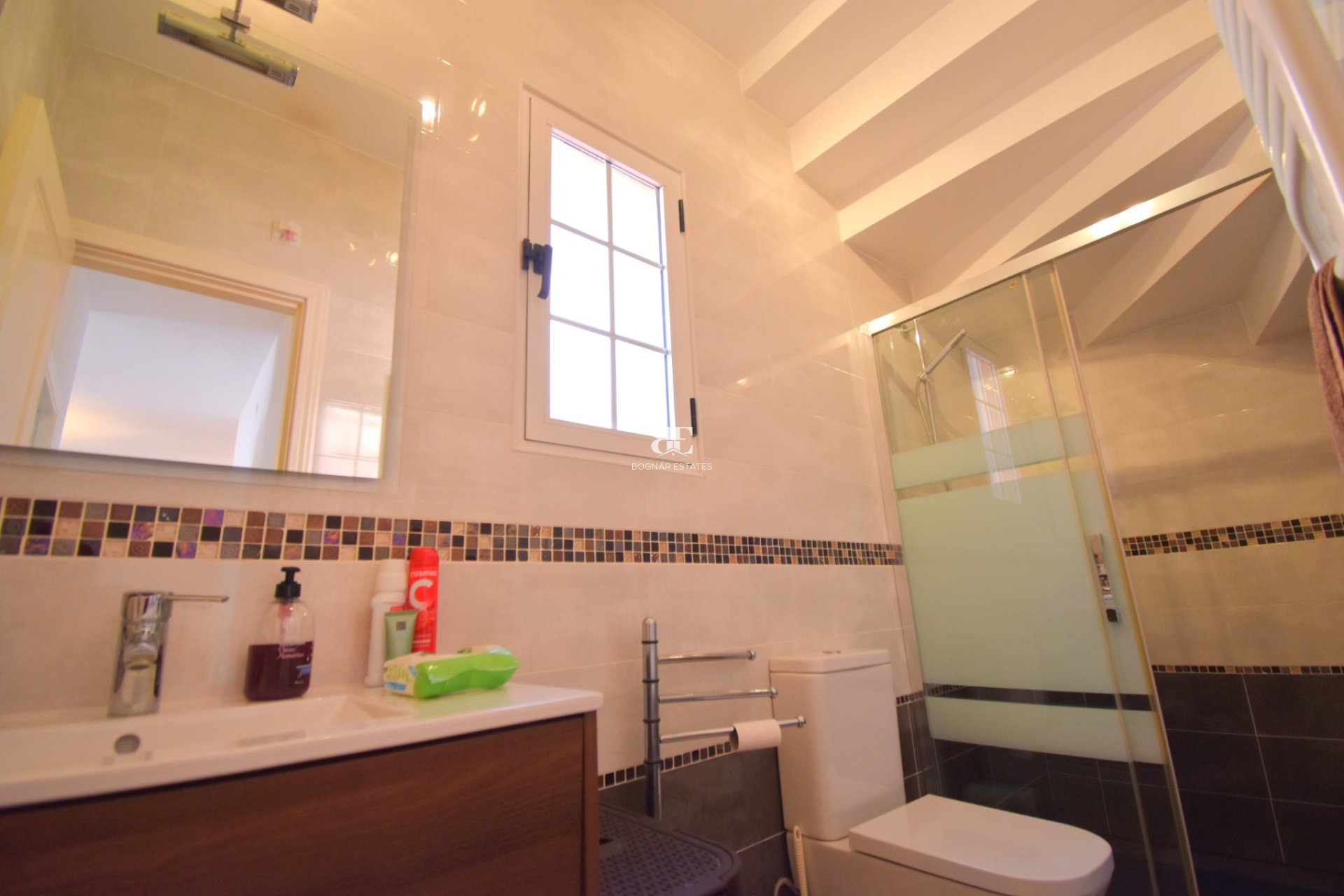 Resale - Villa -
Orihuela Costa - Playa Flamenca