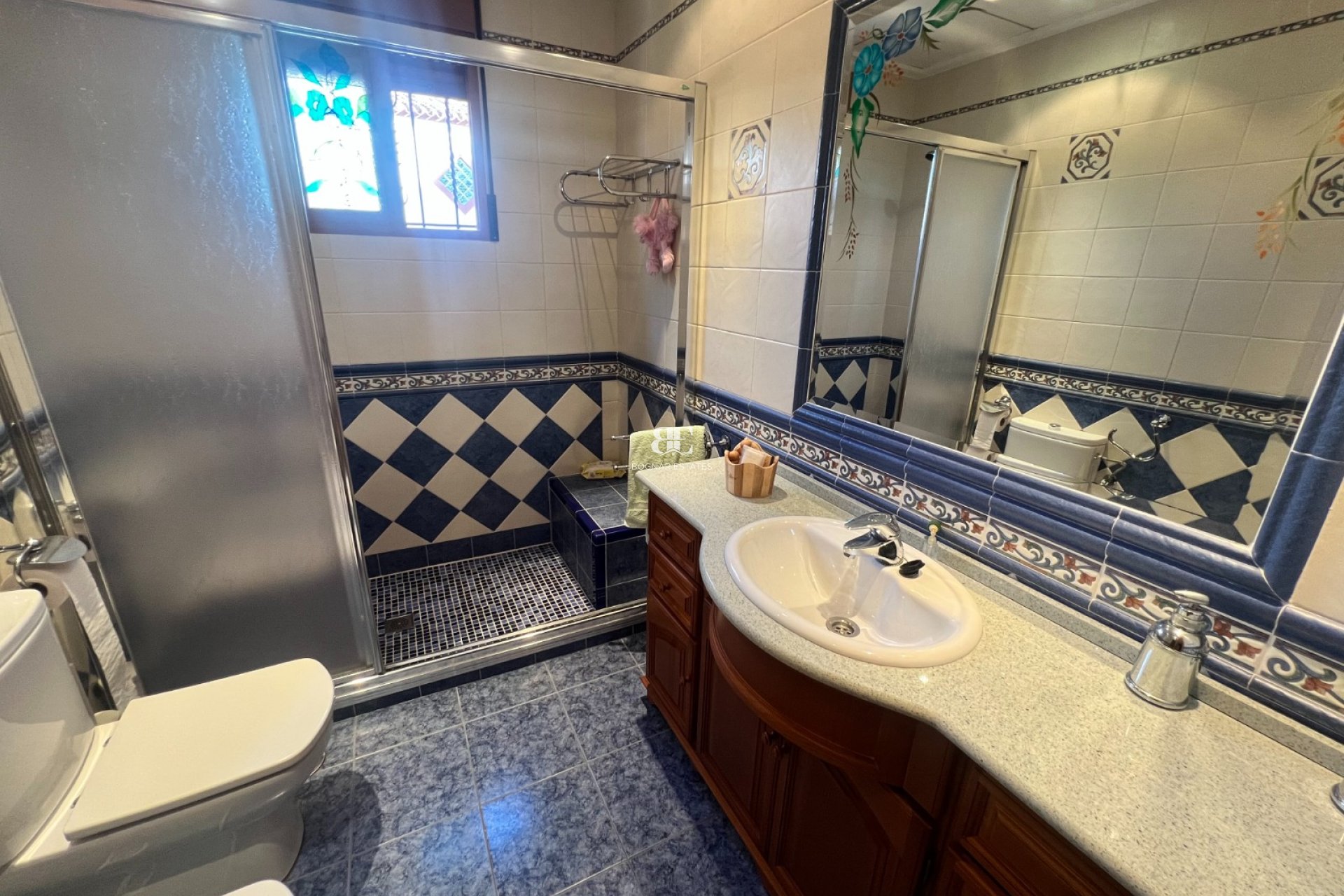 Resale - Villa -
Orihuela Costa - Punta Prima