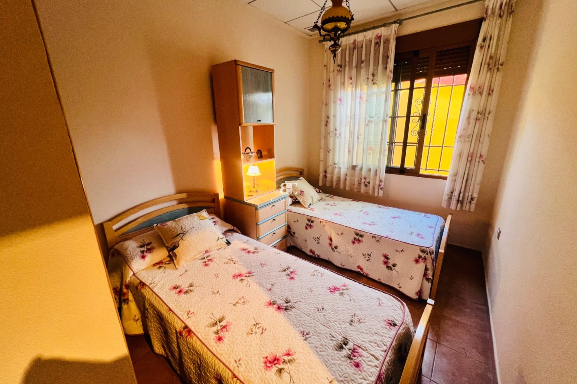 Resale - Villa -
Orihuela Costa - Punta Prima