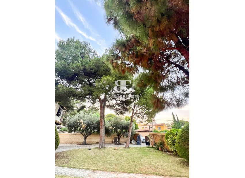Resale - Villa -
Orihuela Costa - Punta Prima