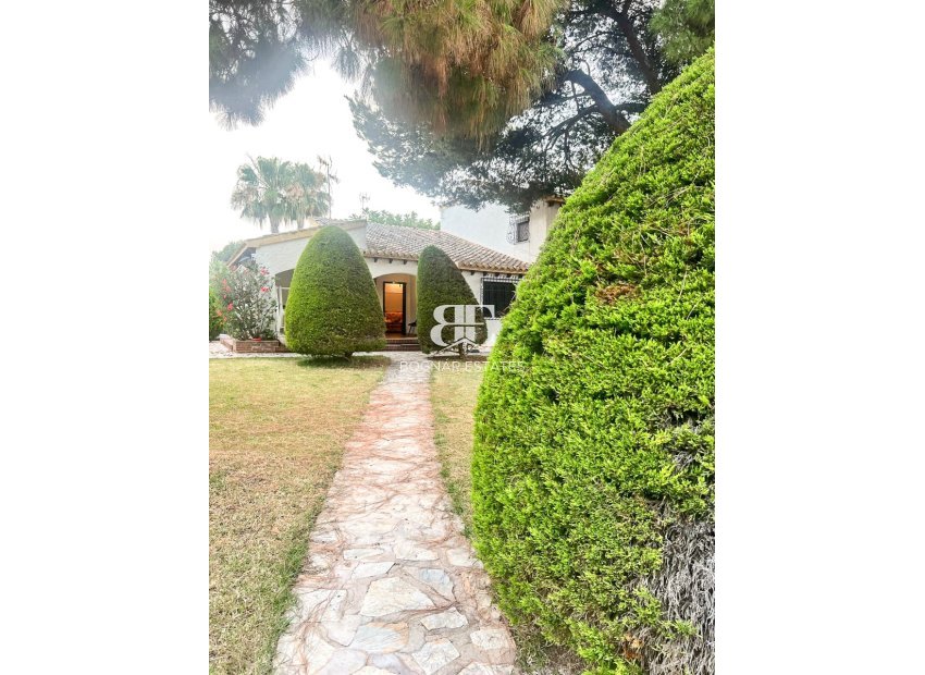 Resale - Villa -
Orihuela Costa - Punta Prima