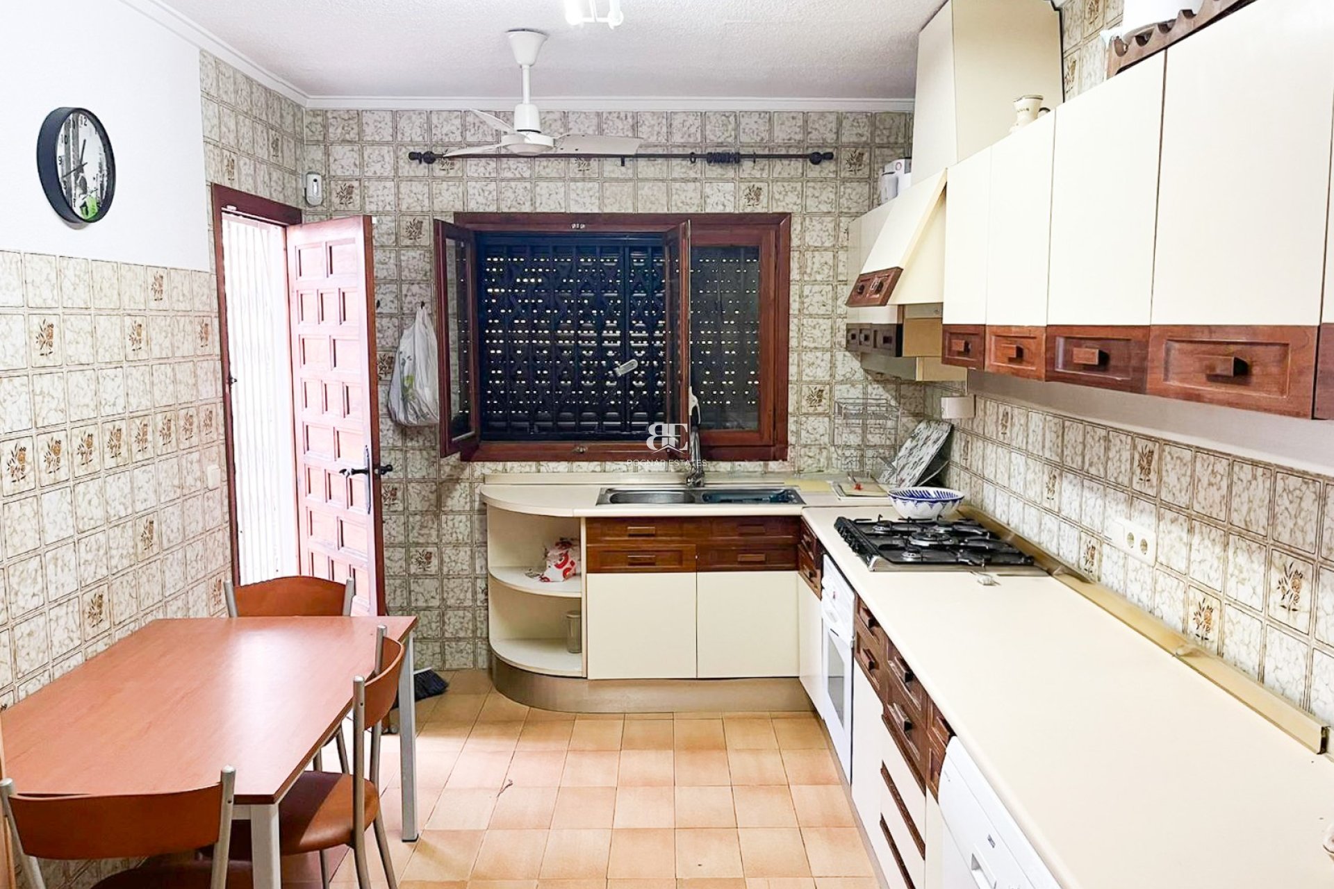 Resale - Villa -
Orihuela Costa - Punta Prima