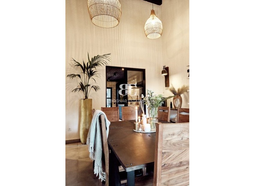 Resale - Villa -
Orihuela Costa - Punta Prima
