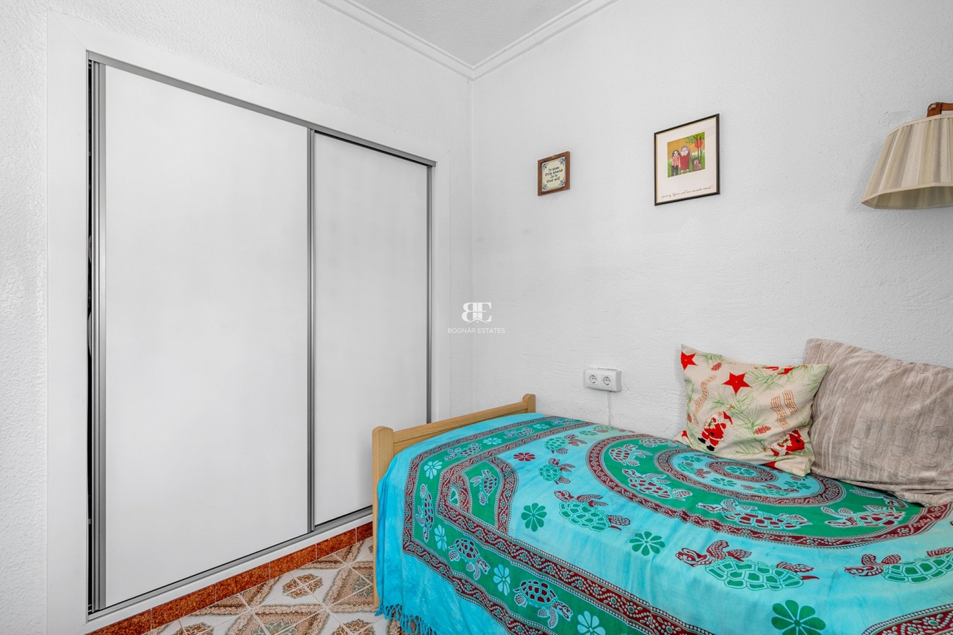 Resale - Villa -
Orihuela Costa - Punta Prima