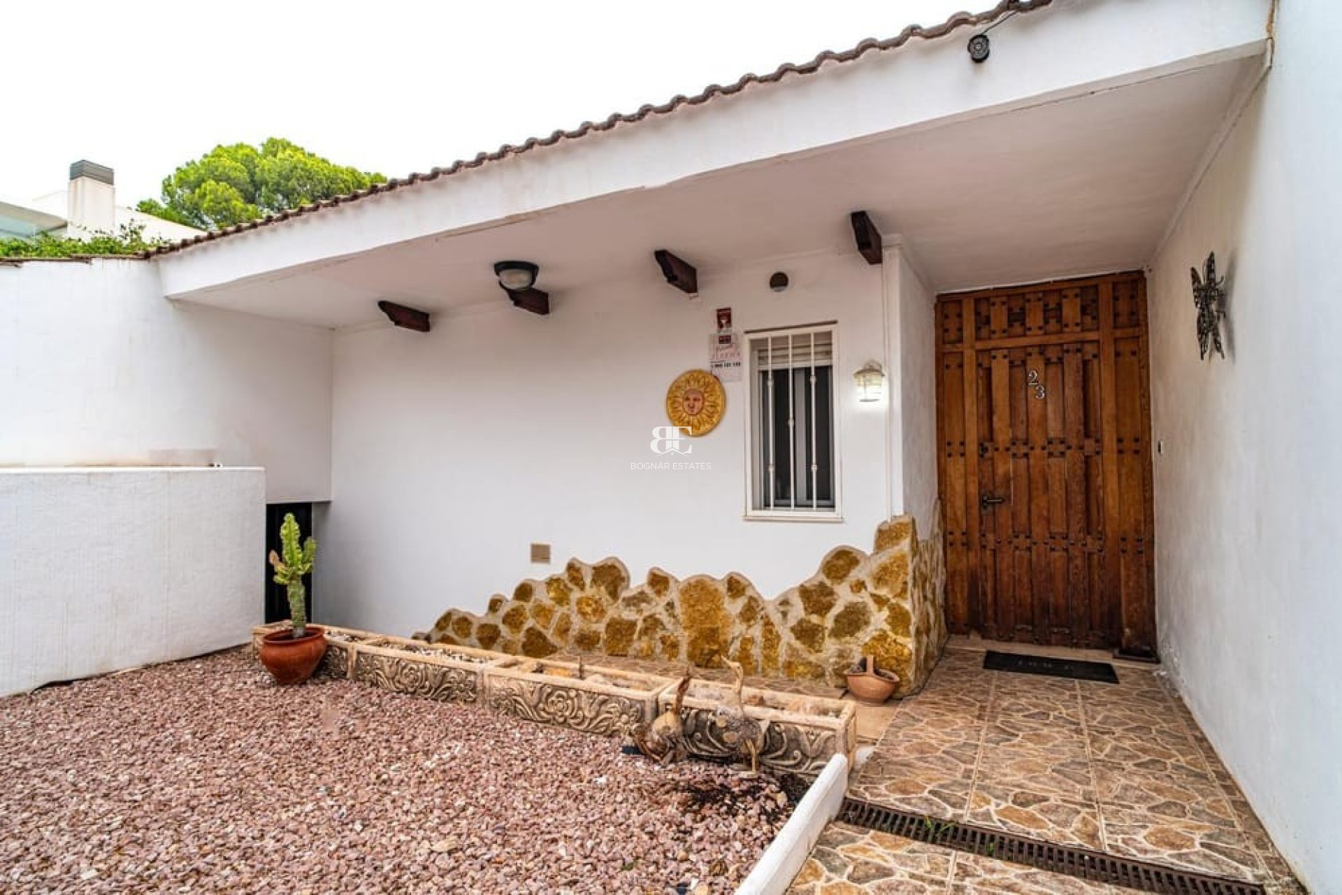 Resale - Villa -
Orihuela Costa - Villamartín