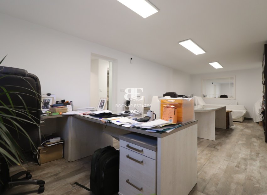 Resale - Villa -
Orihuela Costa - Villamartín