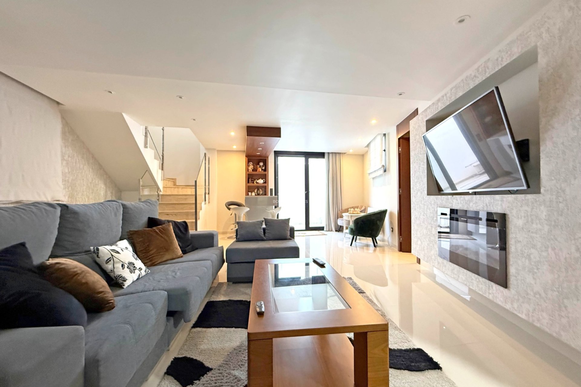 Resale - Villa -
Orihuela Costa - Villamartín