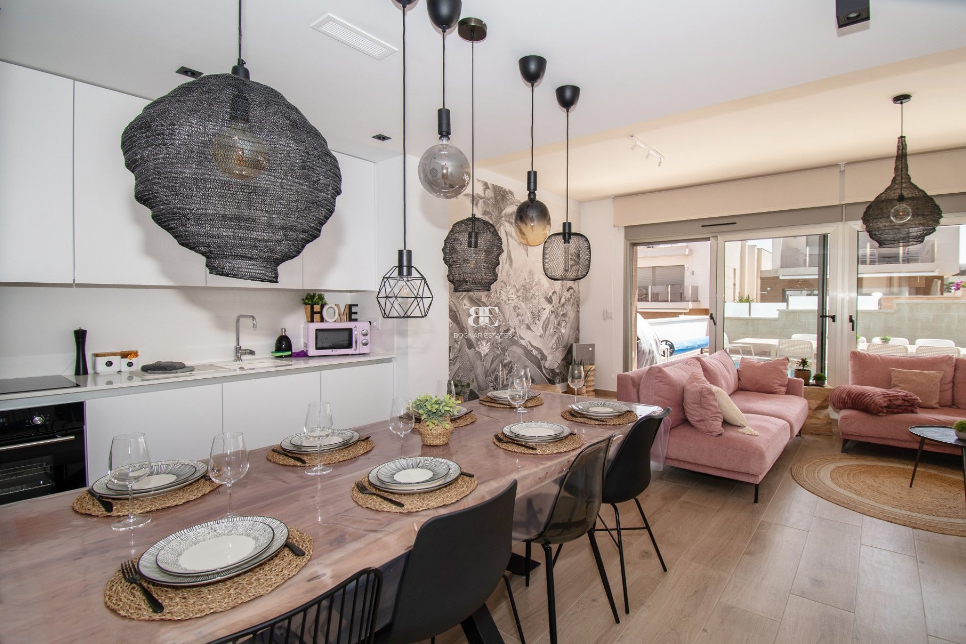 Resale - Villa -
Orihuela Costa - Villamartín