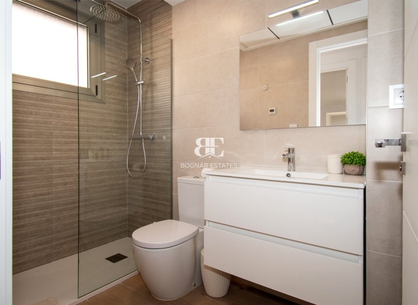 Resale - Villa -
Orihuela Costa - Villamartín