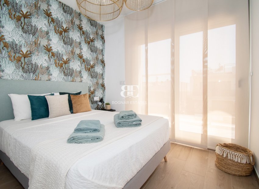 Resale - Villa -
Orihuela Costa - Villamartín
