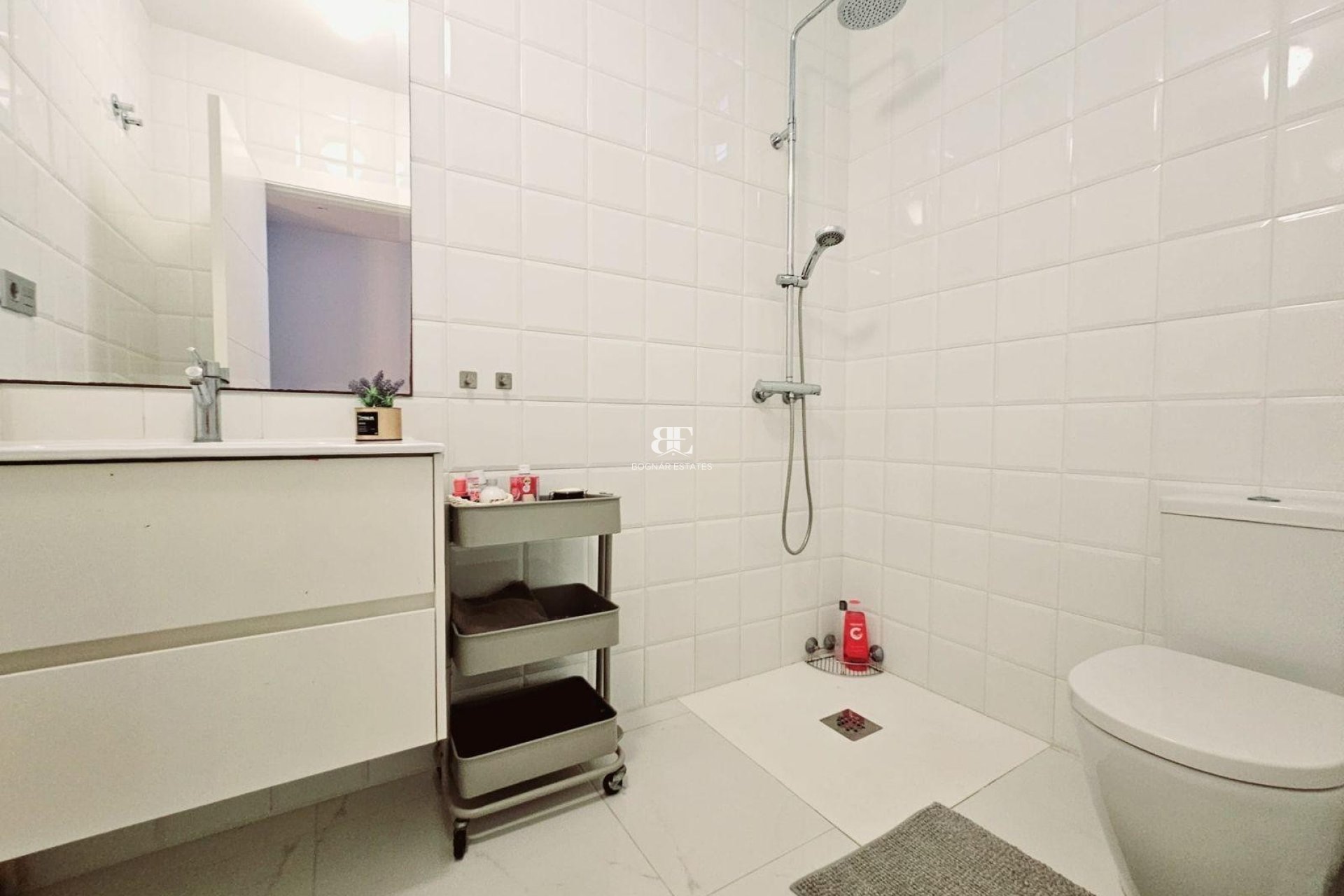 Resale - Villa -
Orihuela Costa - Villamartín
