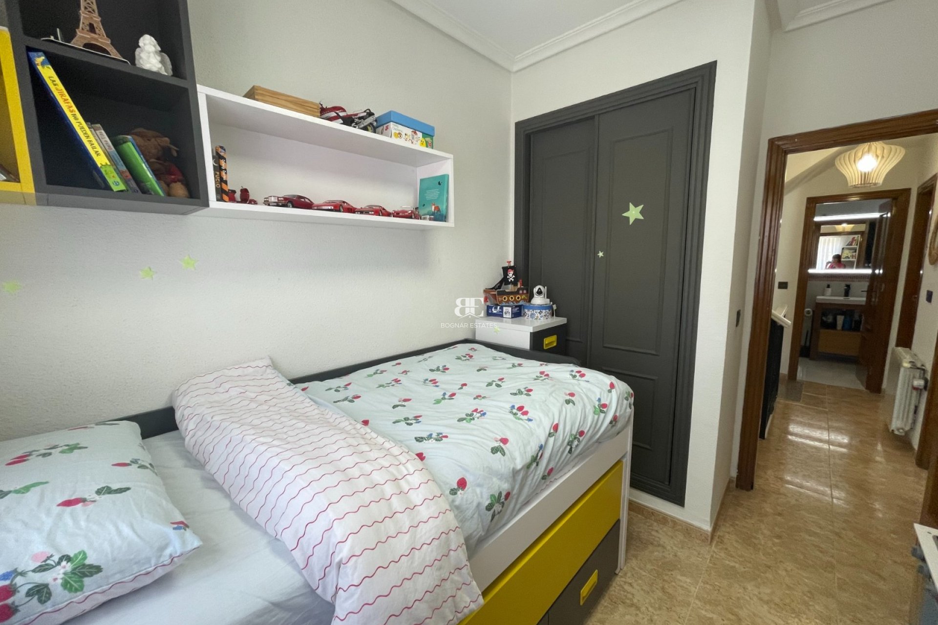 Resale - Villa -
Orihuela Costa - Villamartín