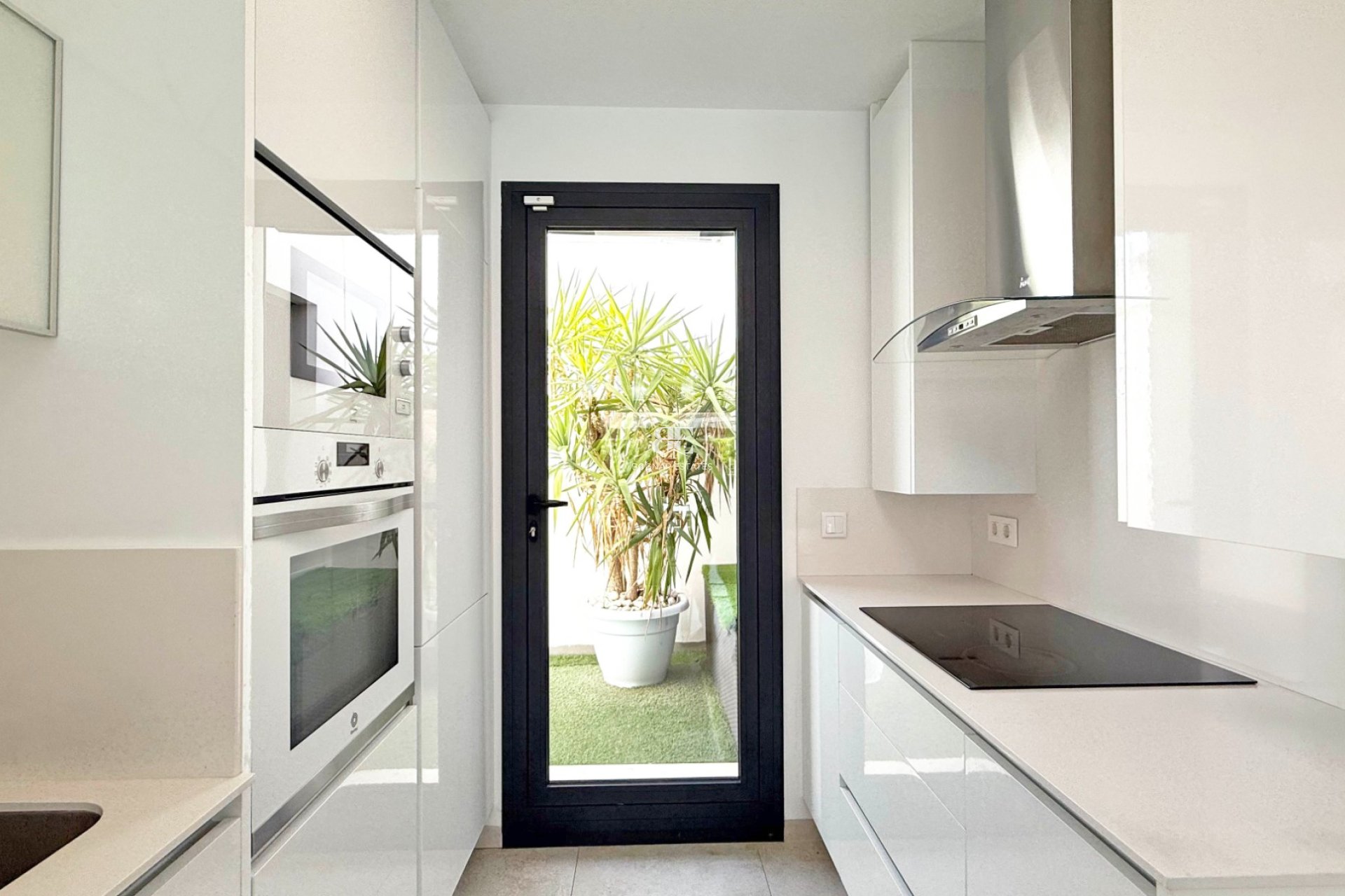 Resale - Villa -
Orihuela Costa - Villamartín