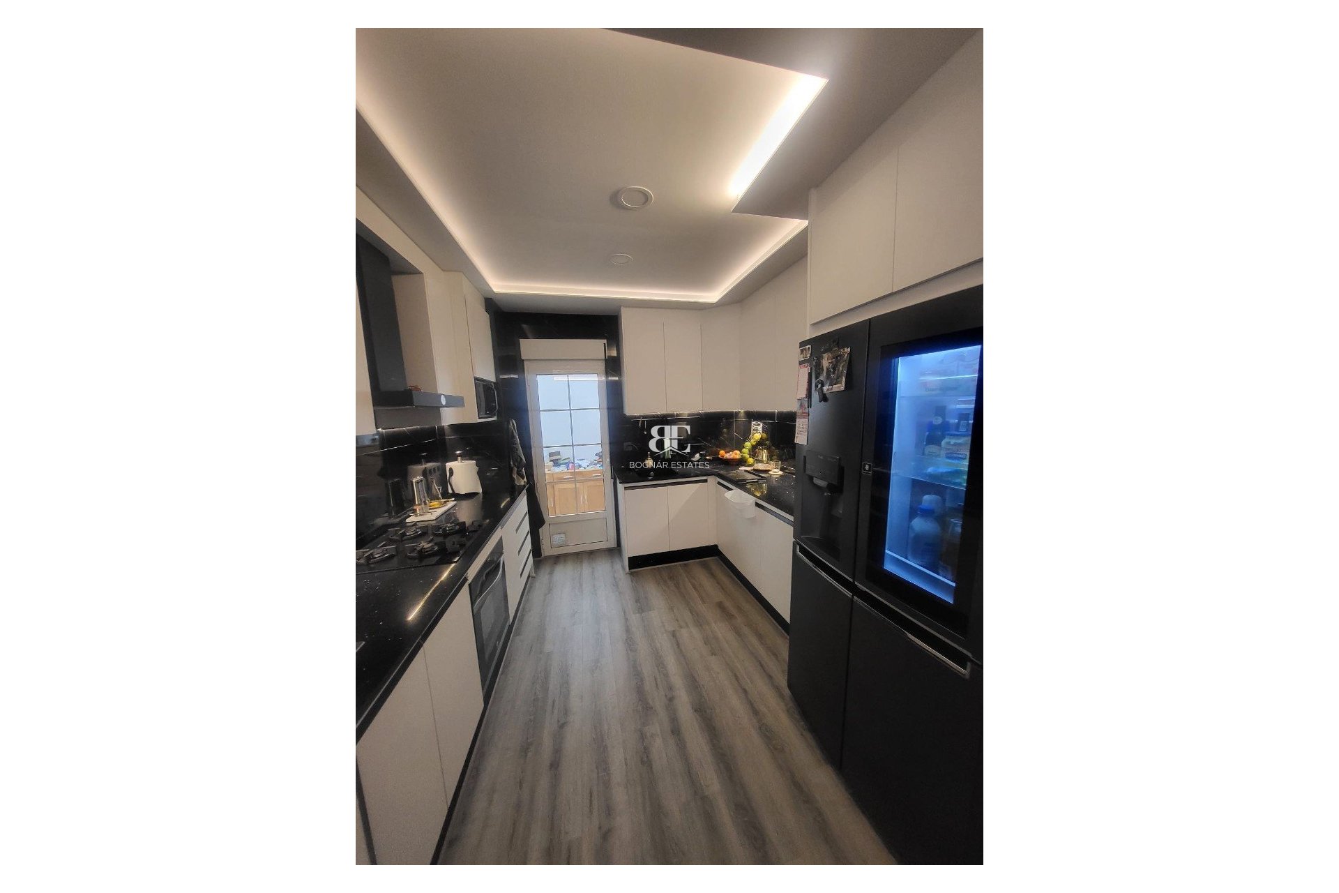 Resale - Villa -
Orihuela Costa - Villamartín