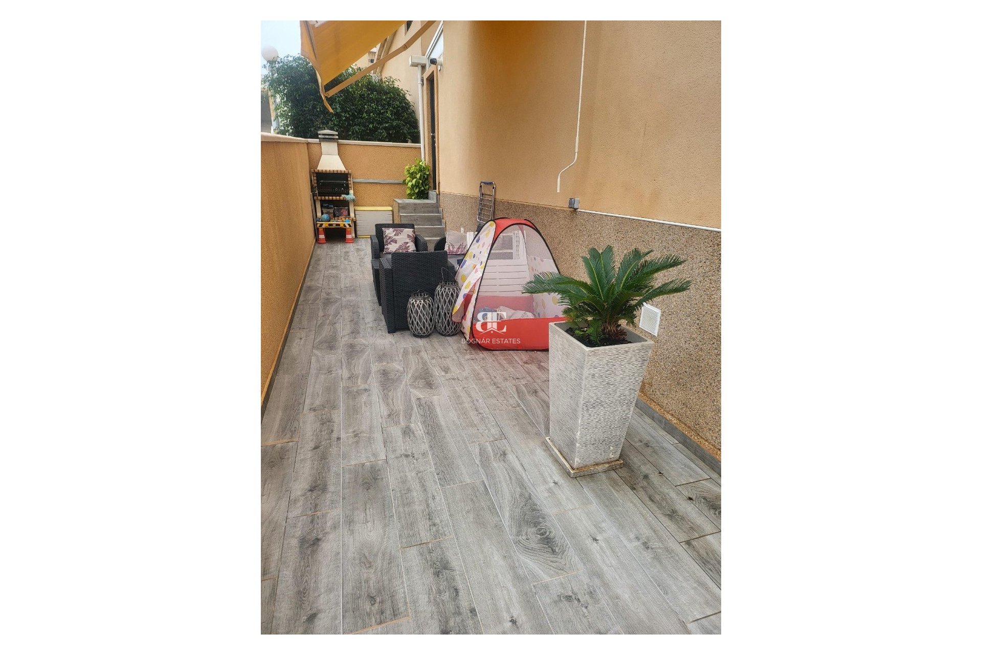 Resale - Villa -
Orihuela Costa - Villamartín