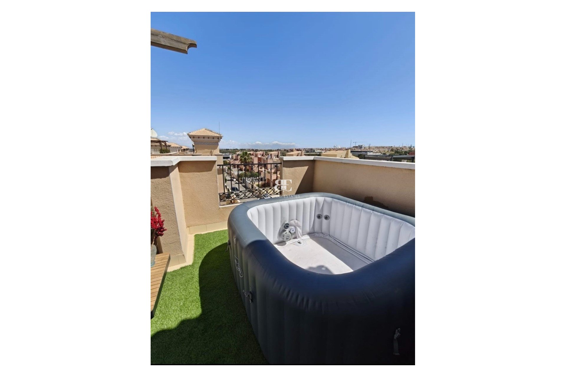 Resale - Villa -
Orihuela Costa - Villamartín