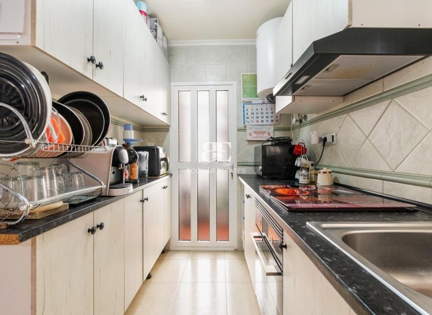 Resale - Villa -
Orihuela Costa - Villamartín