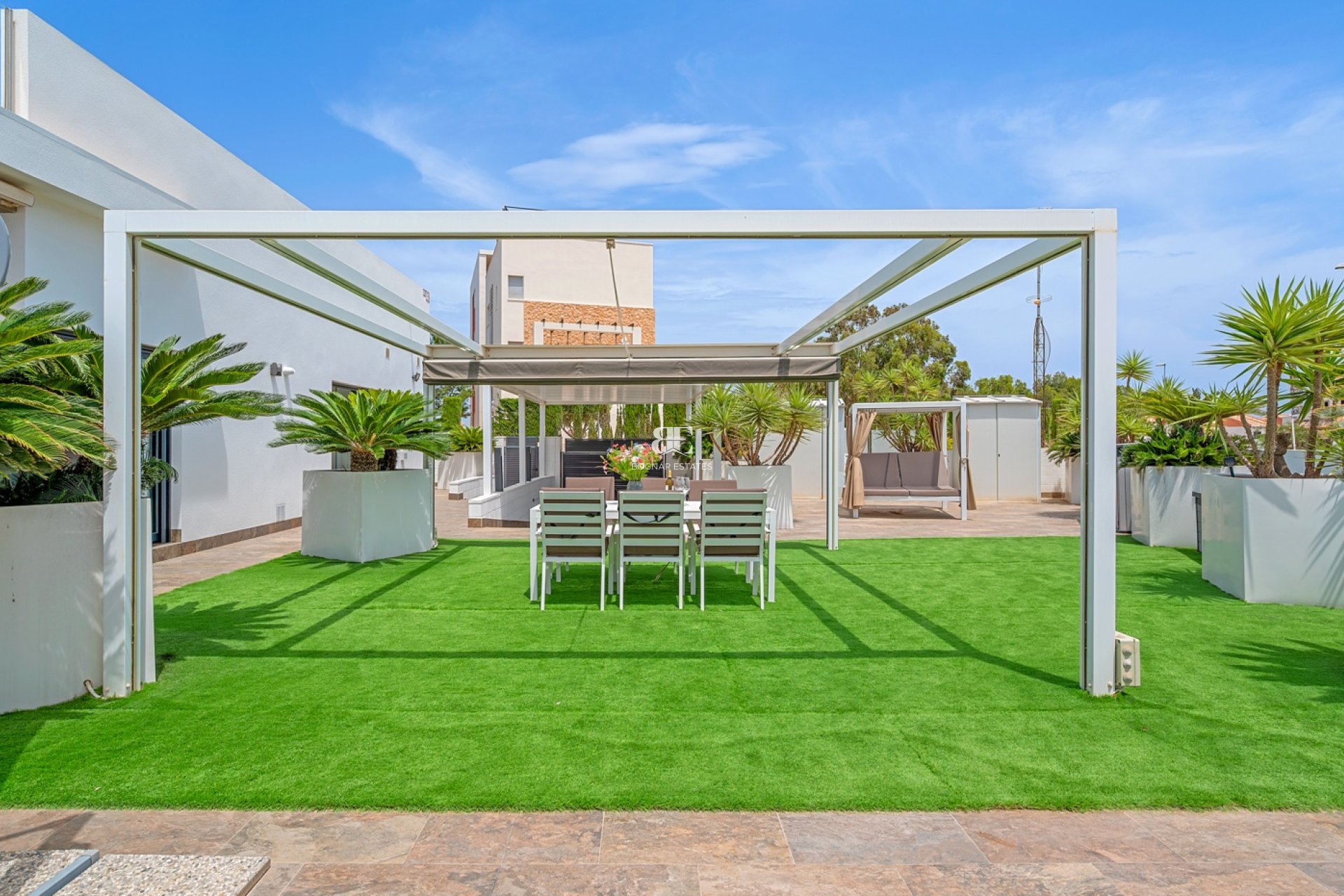 Resale - Villa -
Orihuela Costa - Villamartín