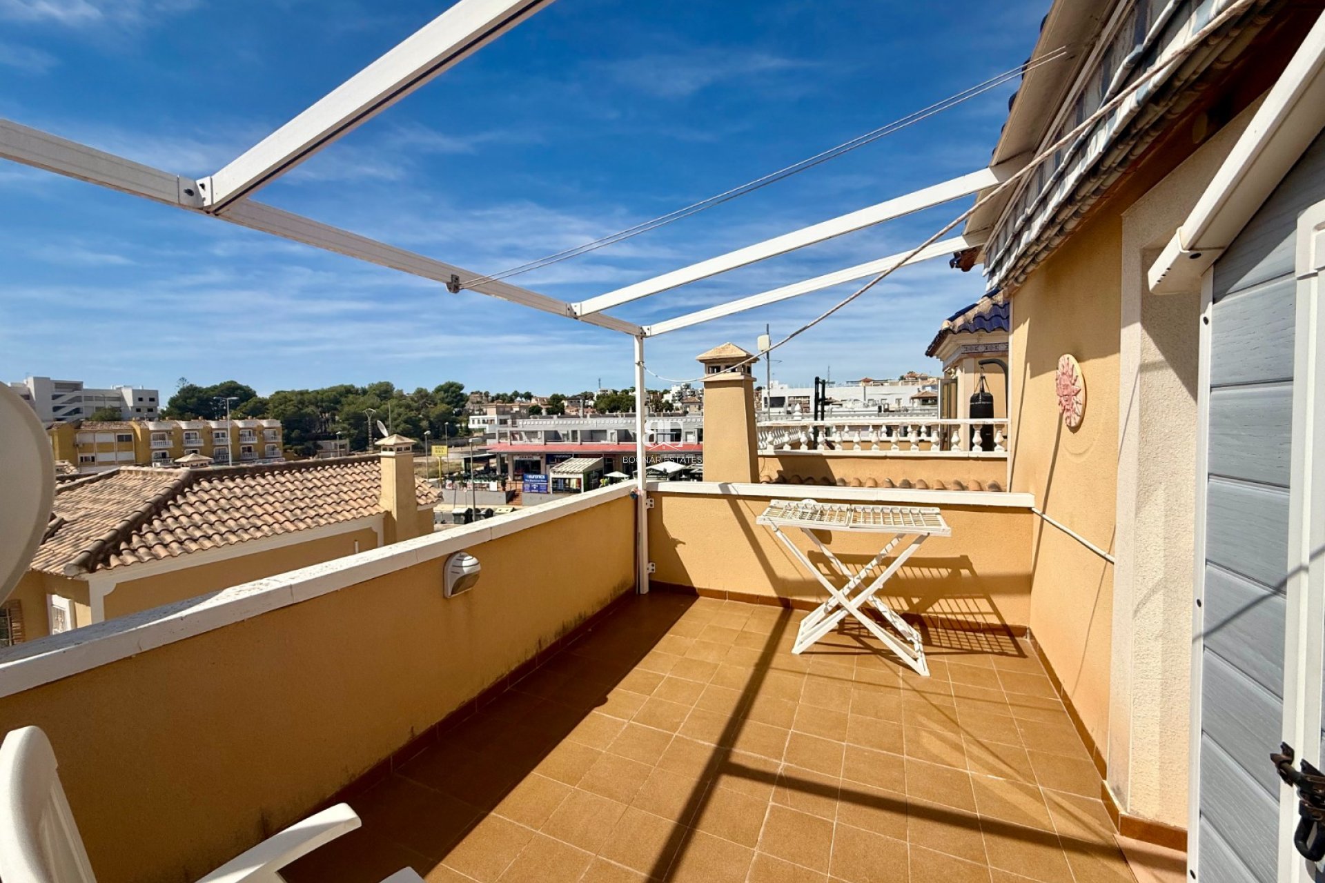 Resale - Villa -
Orihuela Costa - Villamartín