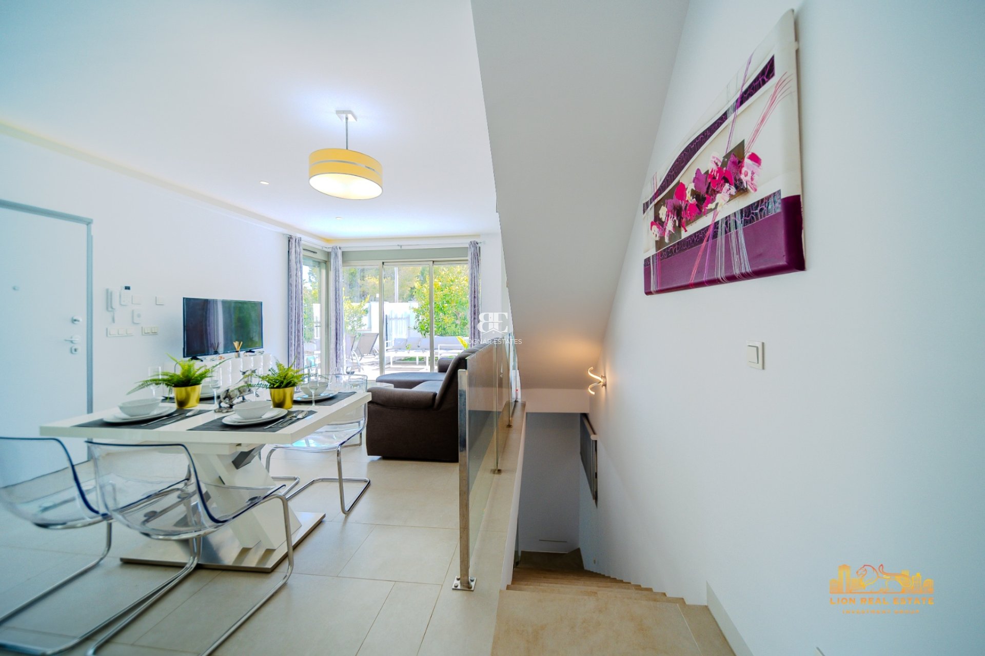 Resale - Villa -
Orihuela Costa - Villamartín