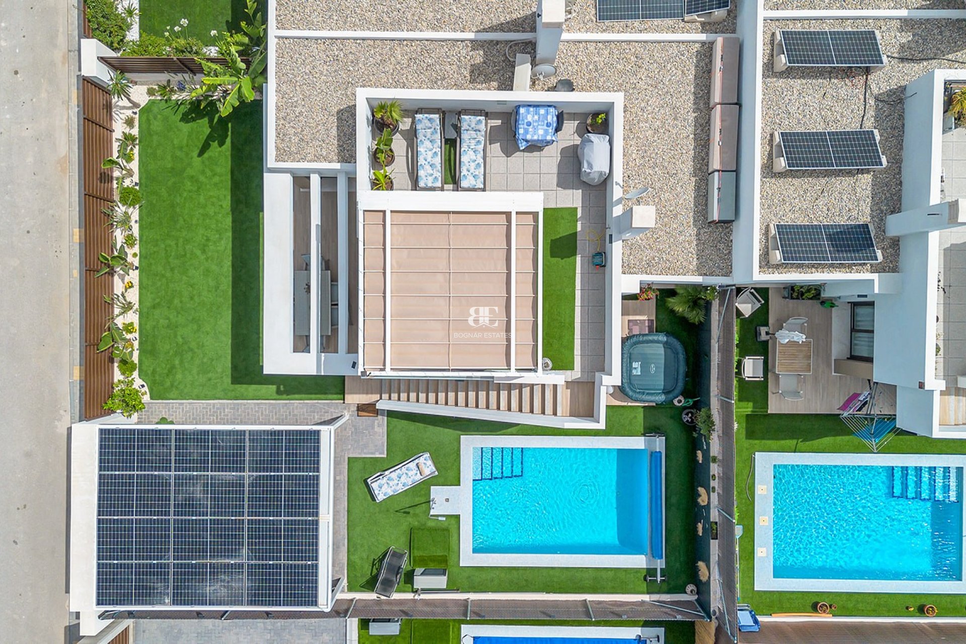 Resale - Villa -
Orihuela Costa - Vistabella