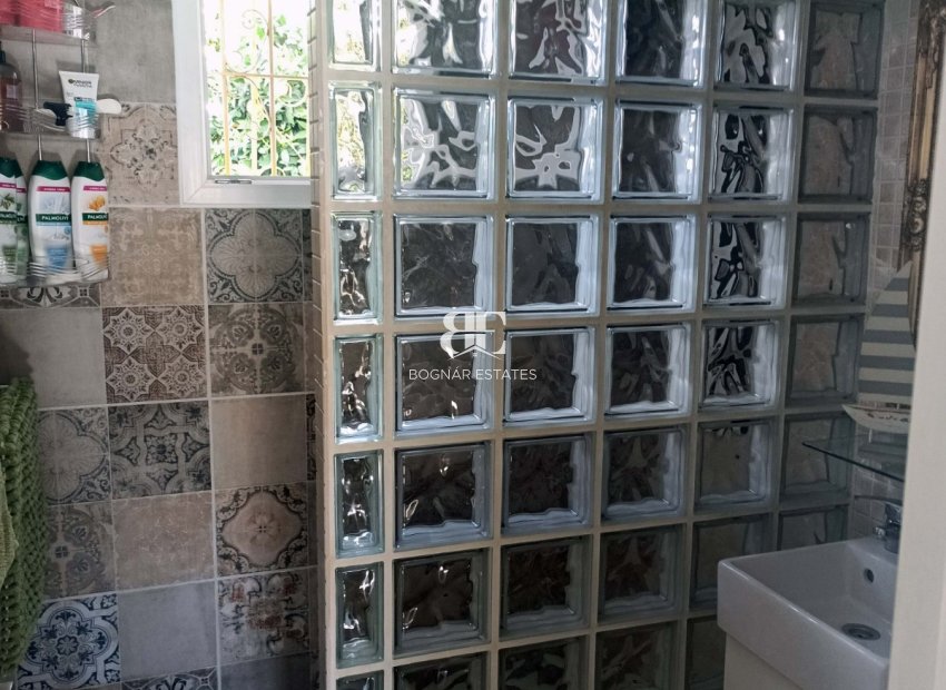 Resale - Villa -
Orihuela - La Florida