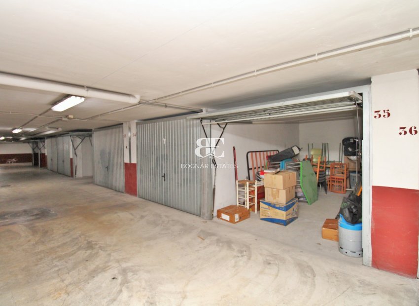 Resale - Villa -
Orihuela - Los Desamparados