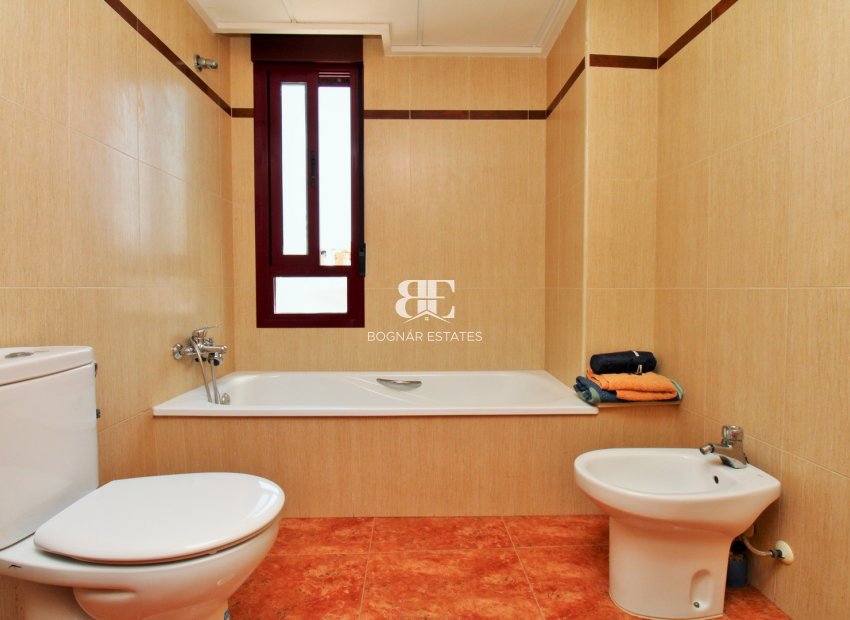 Resale - Villa -
Orihuela - Los Desamparados