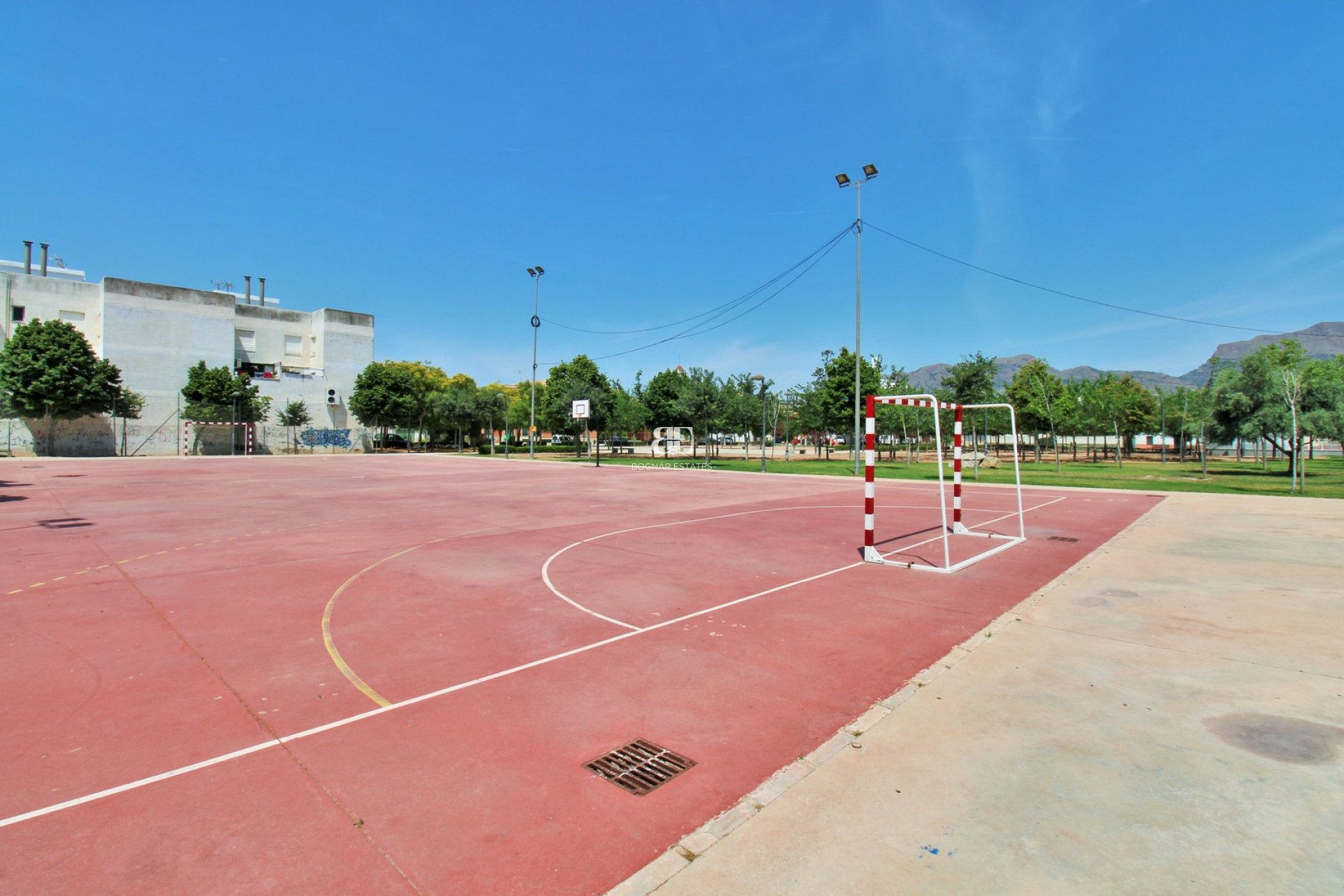 Resale - Villa -
Orihuela - Los Desamparados