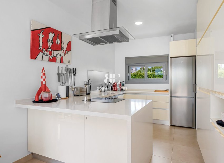 Resale - Villa -
Orihuela - Vistabella