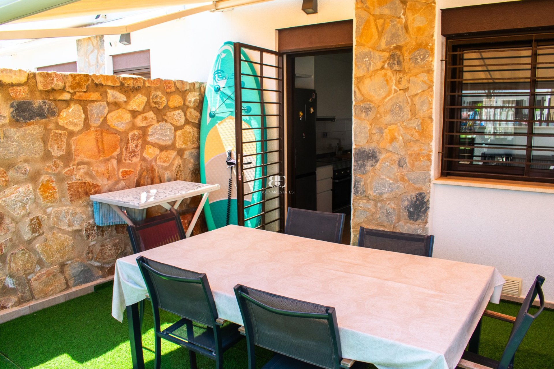 Resale - Villa -
Pilar de la Horadada - Torre de la Horadada