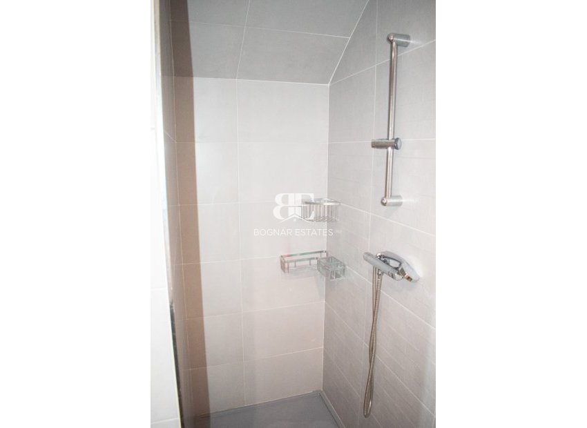 Resale - Villa -
Pilar de la Horadada - Torre de la Horadada