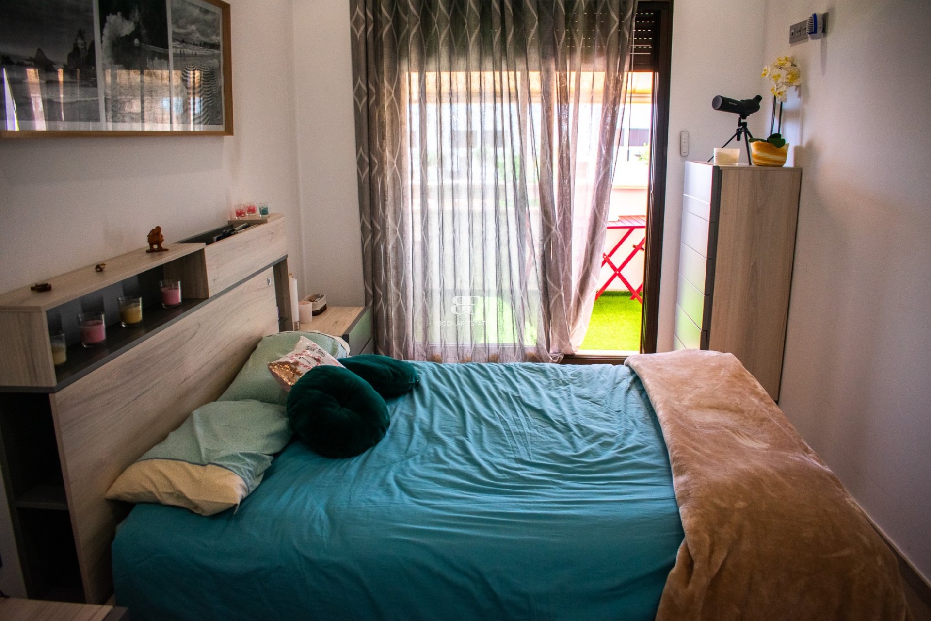 Resale - Villa -
Pilar de la Horadada - Torre de la Horadada