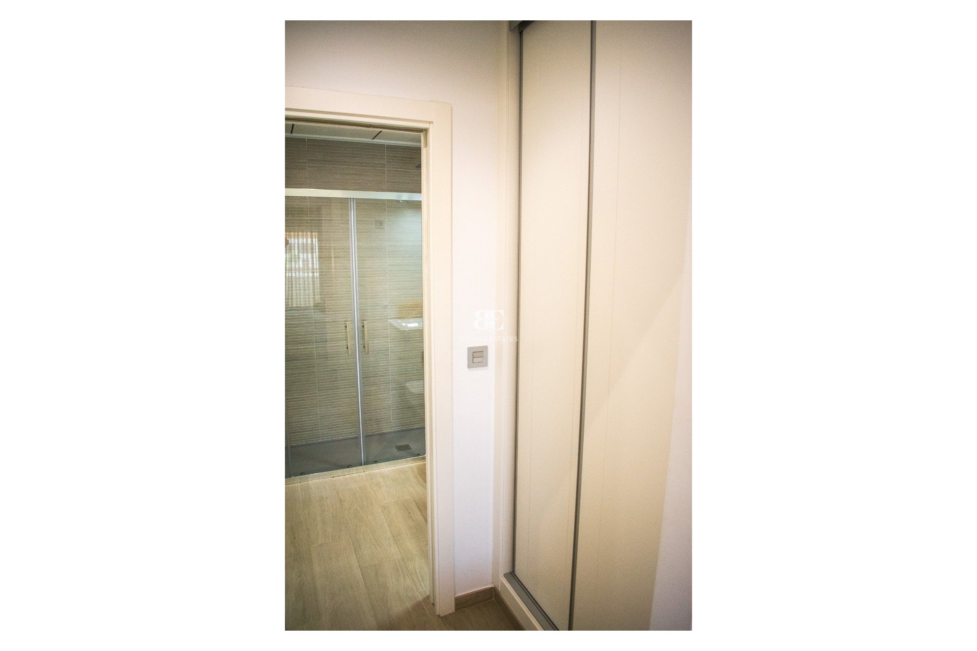 Resale - Villa -
Pilar de la Horadada - Torre de la Horadada