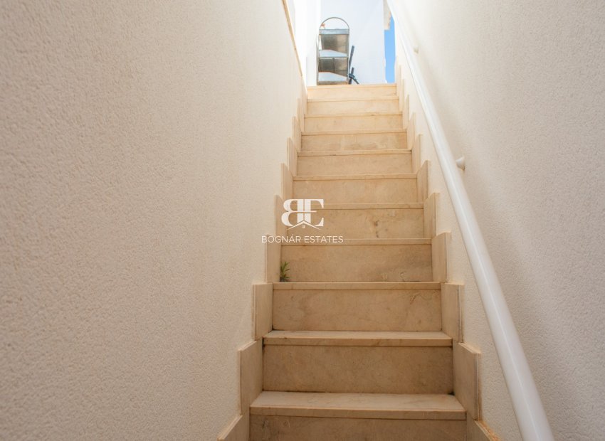 Resale - Villa -
Pilar de la Horadada - Torre de la Horadada