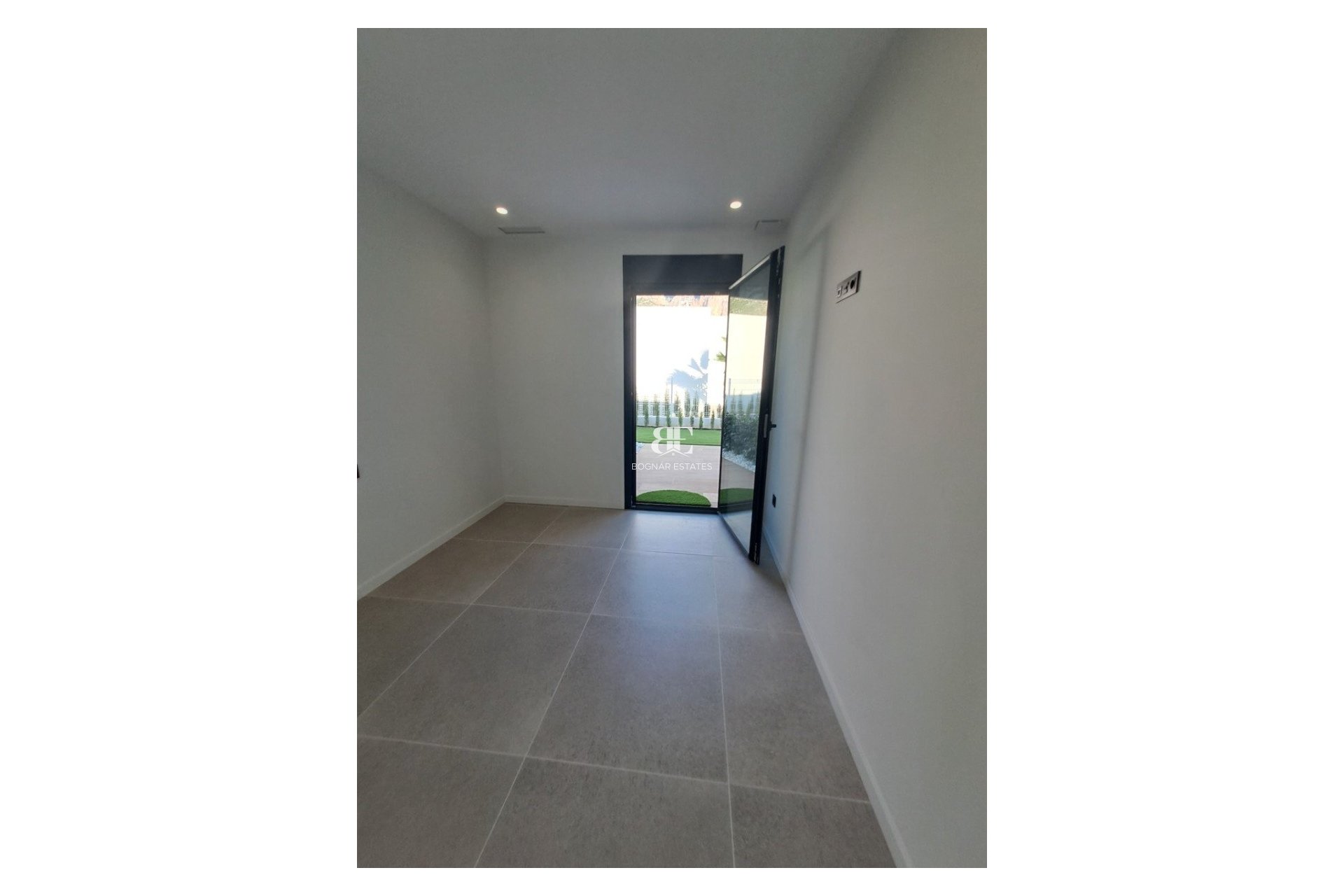 Resale - Villa -
Polop - Urbanizaciones