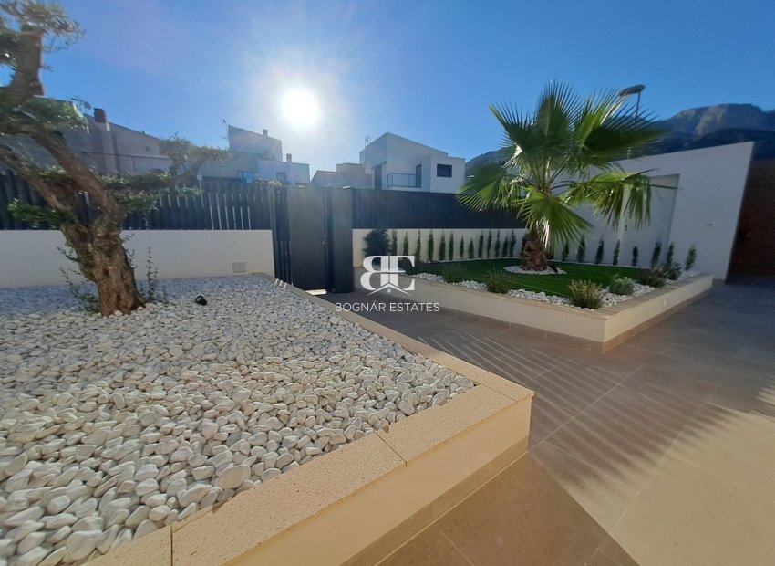 Resale - Villa -
Polop - Urbanizaciones