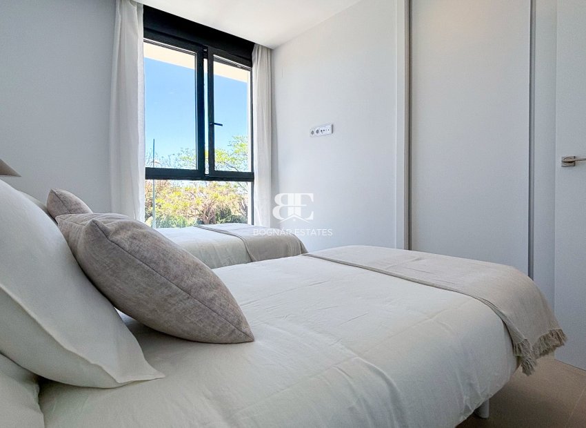 Resale - Villa -
Polop