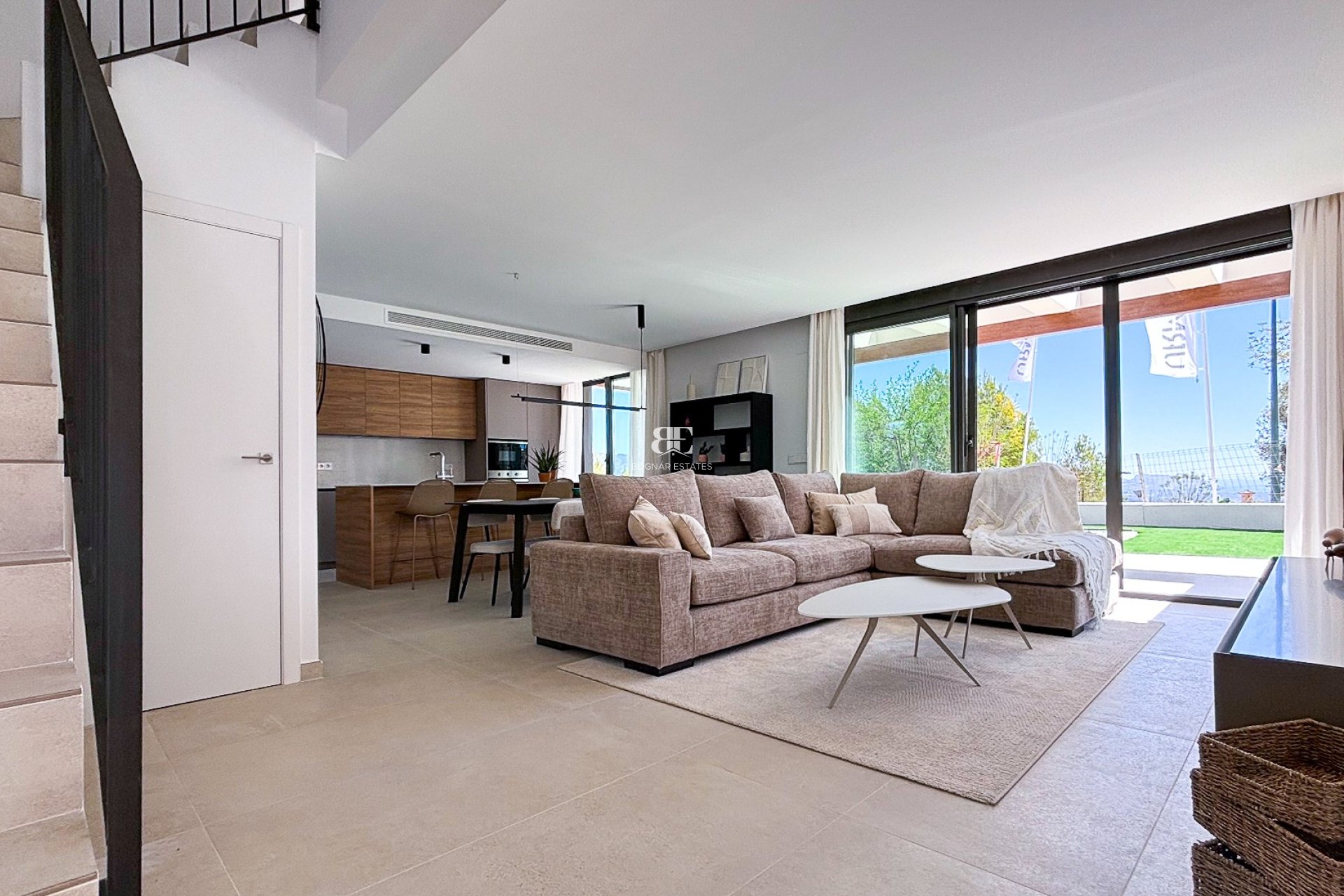 Resale - Villa -
Polop