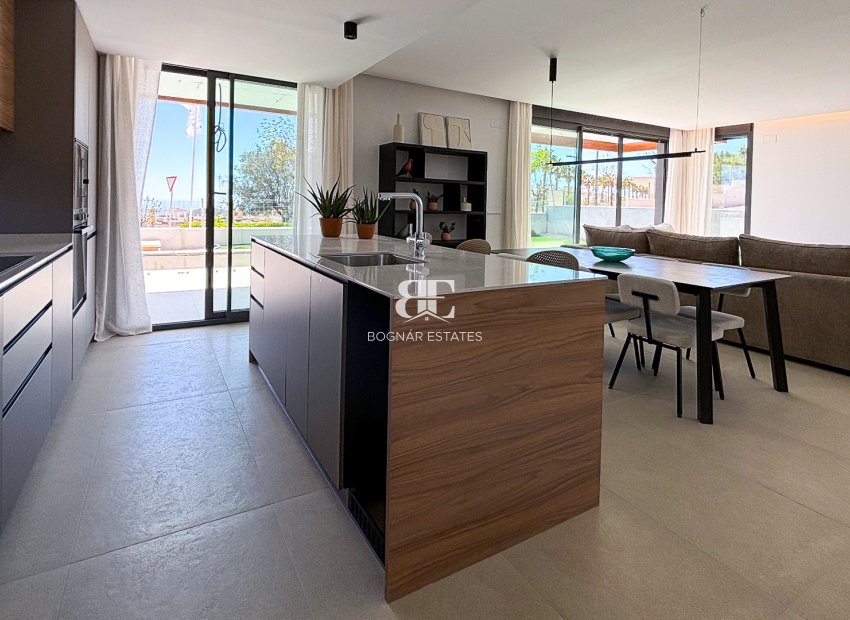 Resale - Villa -
Polop