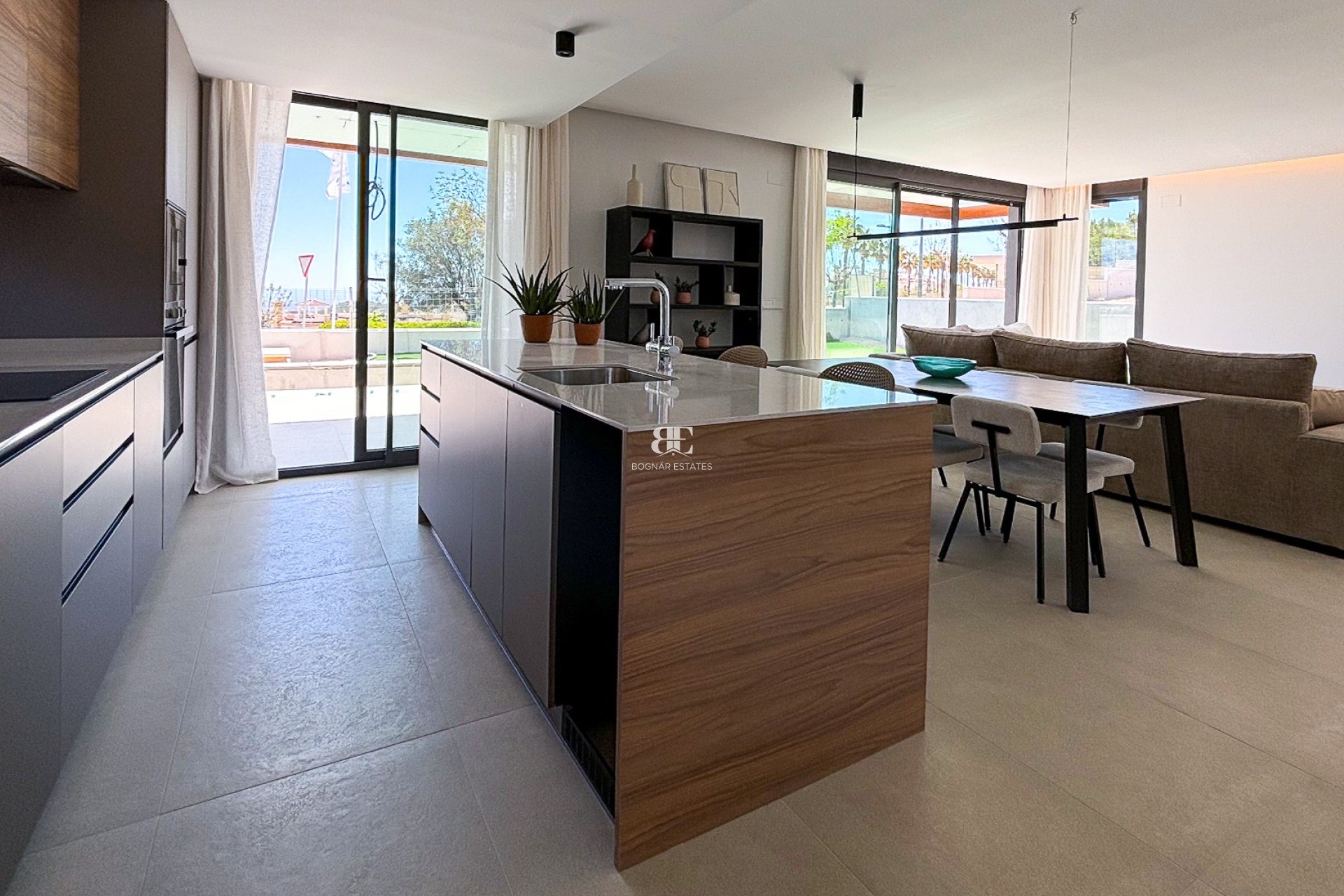 Resale - Villa -
Polop