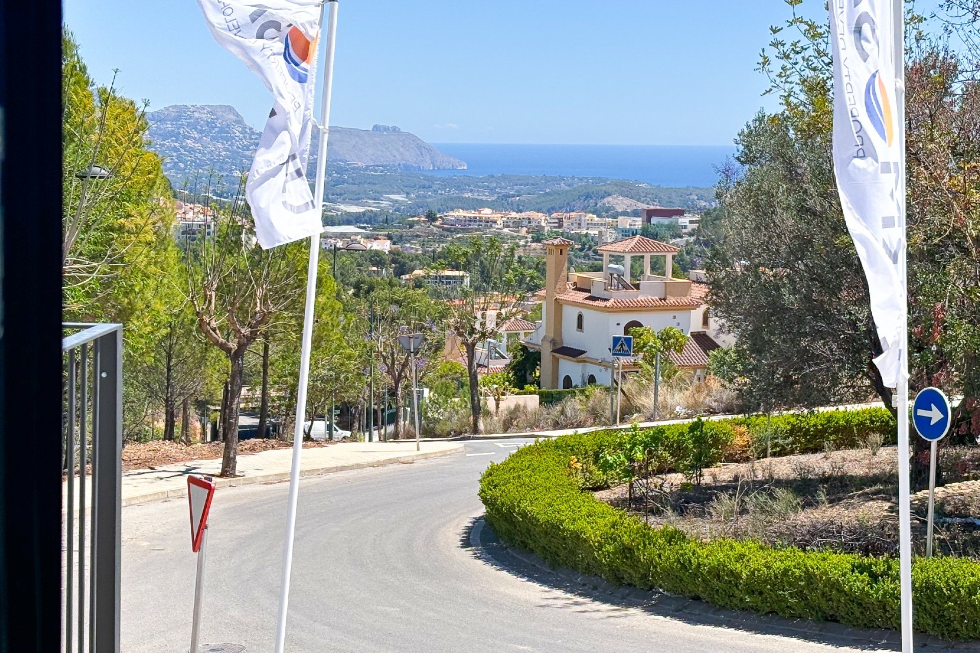 Resale - Villa -
Polop