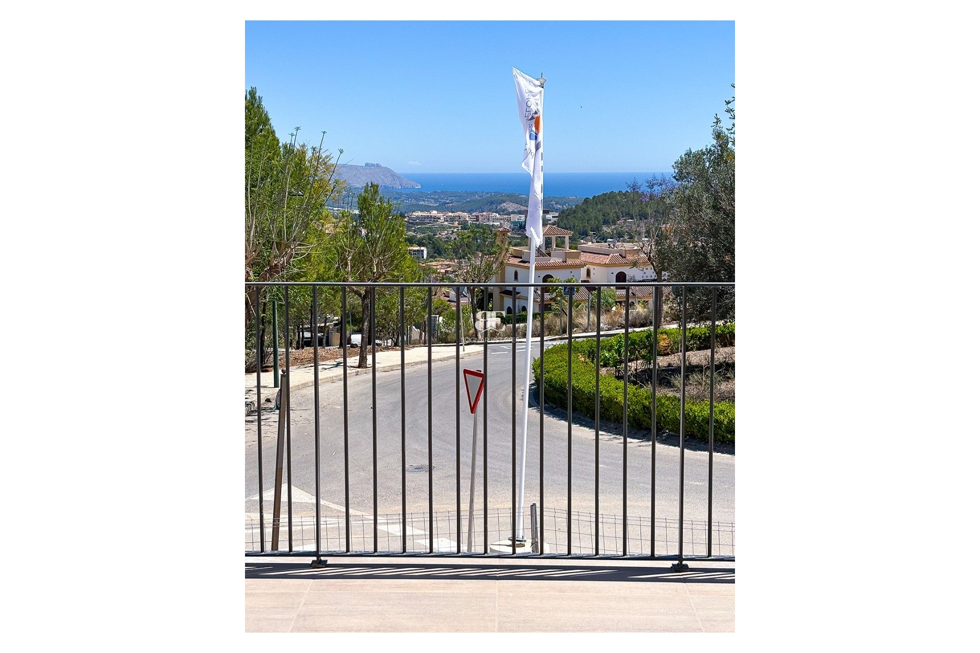 Resale - Villa -
Polop